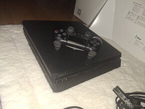 Predam SONY Playstation 4 SLIM - 2