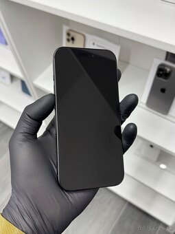 ZÁRUKA 2 ROKY /  Apple iPhone 15 128GB Black - 2