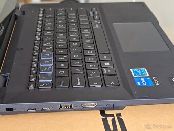 ASUS ExpertBook B3 Flip - 2