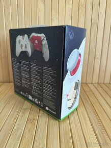 Predám Xbox Wireless Controller – Starfield Limited Edition - 2