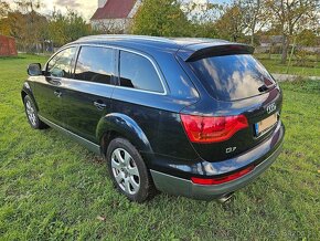 Predám zachovalú Audi Q7 4,2 FSi-257 kW automat 8 valec - 2