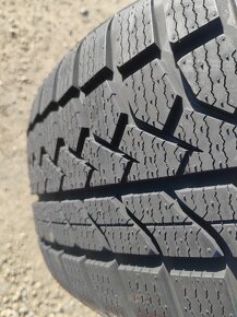 Zimné pneu TRAZANO 225/45 R17 nové - 2