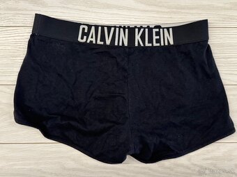 Calvin Klein šortky - 2