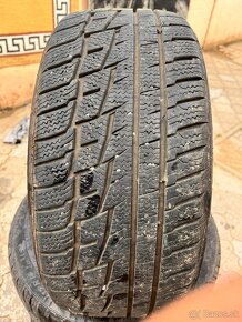 Predam preumatiky 215/45r16 zimne - 2