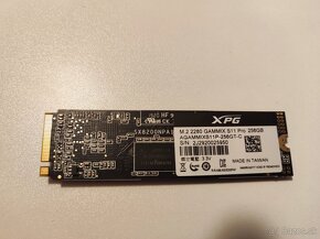 ADATA XPG GAMMIX S11 Pro 256 GB SSD NVMe M.2 - 2