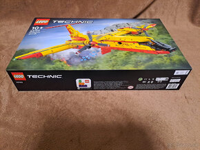 Lego Technic Hasičské lietadlo 42152 - 2