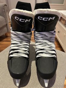 CCM Tacks AS 550 - 2