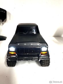 BAZAR Traxxas TRX-4M Ford F-150 1979 1:18 RTR v TUNINGU - 2