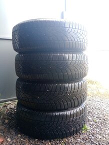 zimné pneumatiky 215/60r17- 4ks Dunlop. - 2