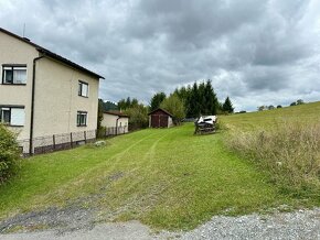 Stavebný pozemok v obci Čierne s nádherným výhľadom - 2