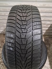 Hankook zimné 235/45/R19 - 2