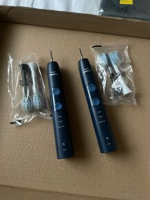 Philips Sonicare HX684E - 2