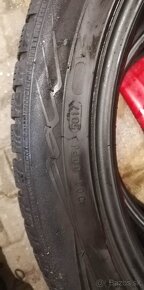 Pneumatiky zimné 2ks - NOKIAN 235/45/R19 - 2