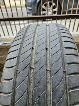 Michelin 205 55 R16 - 2