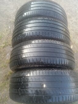 Letné pneumatiky 235/55 R18 - 2