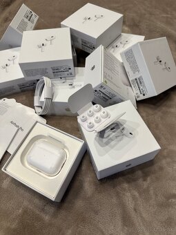 Apple AirPods Pro 2 - 2