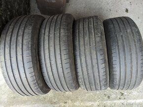 Goodyear eagle F1 235/55 r19 - 2