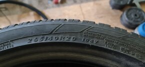 Zimne pneu Dunlop 265/40 r20 - 2