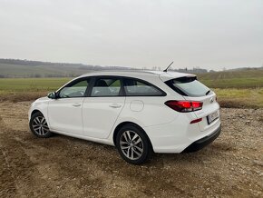 Hyundai i30 kombi comfort plus 1,6 crdi 85 kw 7/2019 - 2