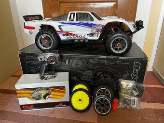 HPI Baja 5T 1:5 - RC model na benzín - 2