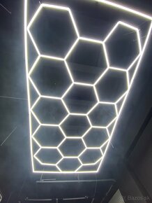 Hexagon led svetla detailing - 2