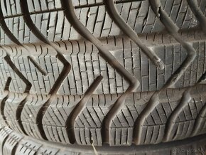 Sada diskov 5x100 6JX15 zimne pneu. 185/55R 15 SKODA - 2