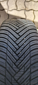 1x celoročná pneu Hankook 225/40R18 - 2