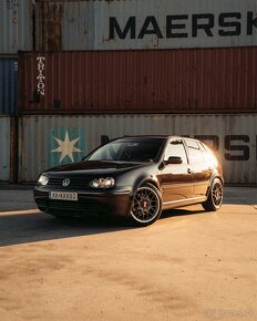 PREDANE VW Golf 4 GTI TDI EXCLUSIVE - 2