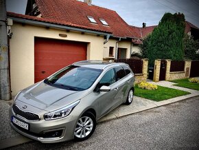 KIA Cee’d Sporty Wagon Combi 1.6GDI 99kw M6 - 2