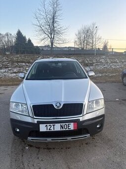 Skoda octavia 2 scout 2.0tdi 4x4 - 2