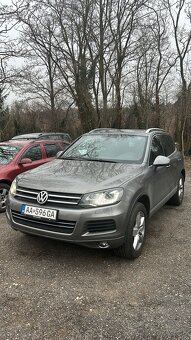 Volkswagen Touareg - 2