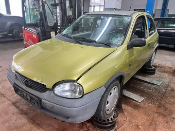 Opel Corsa B 1.0 kód motora X10XE - 2