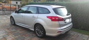 Ford focus combi ST LINE - 2