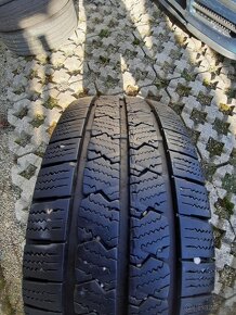 205/70r15C - 2