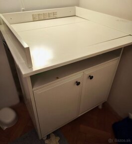 Hemnes IKEA prebaľovacia komoda - 2