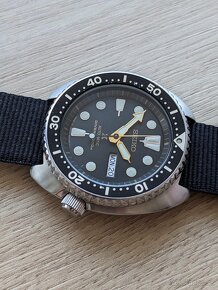 Seiko Prospex Diver SRP775K1 - 2