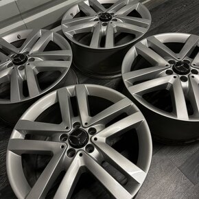 Alu MERCEDES 5x112 19” A1664011302 - 2