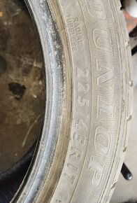 Letné pneumatiky 225/45 r17 - 2