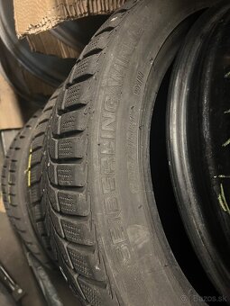 Zimne pneu 225/45 R17 - 2