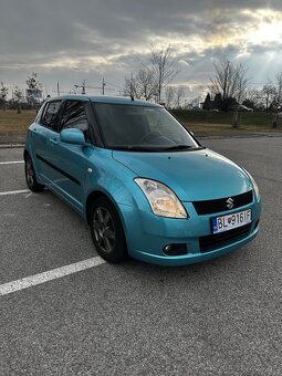 Suzuki swift 1.3i 67,5kw 2008 153000km - 2