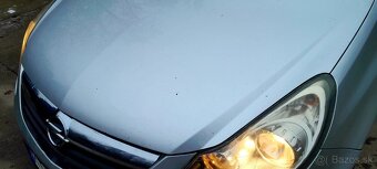 Opel corsa D hatchback - 2