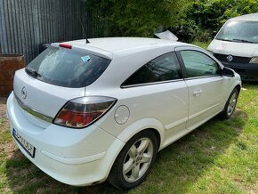 Opel astra 1.8 gtc 103kw - 2