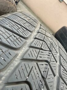 Pirelli 245/50 R20 - 2