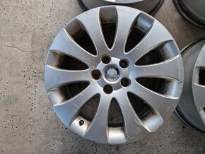 Skoda 5x112 R17-MAM PNEU - 2