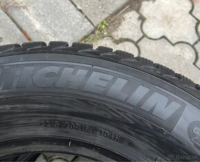 215/70 R16 Zimne Michelin Super stav - 2