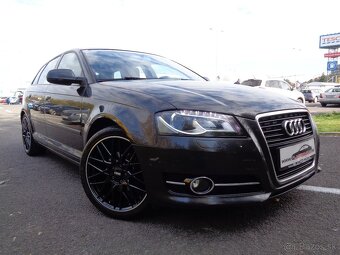 Audi A3 Sportback 1.2 TFSI Attraction - 2