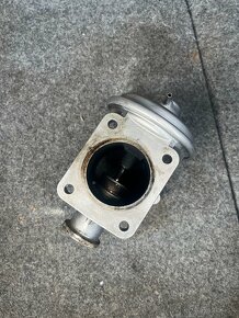 EGR ventil BMW e90 - 2