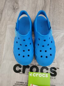 Crocs J1 32-33 - 2