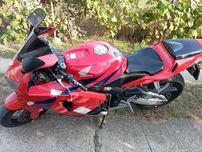 Honda CBR 600rr - 2