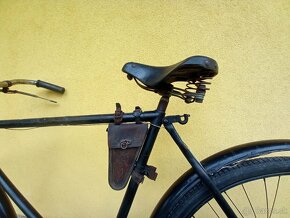 Bicykel historický, veterán čierny - 2